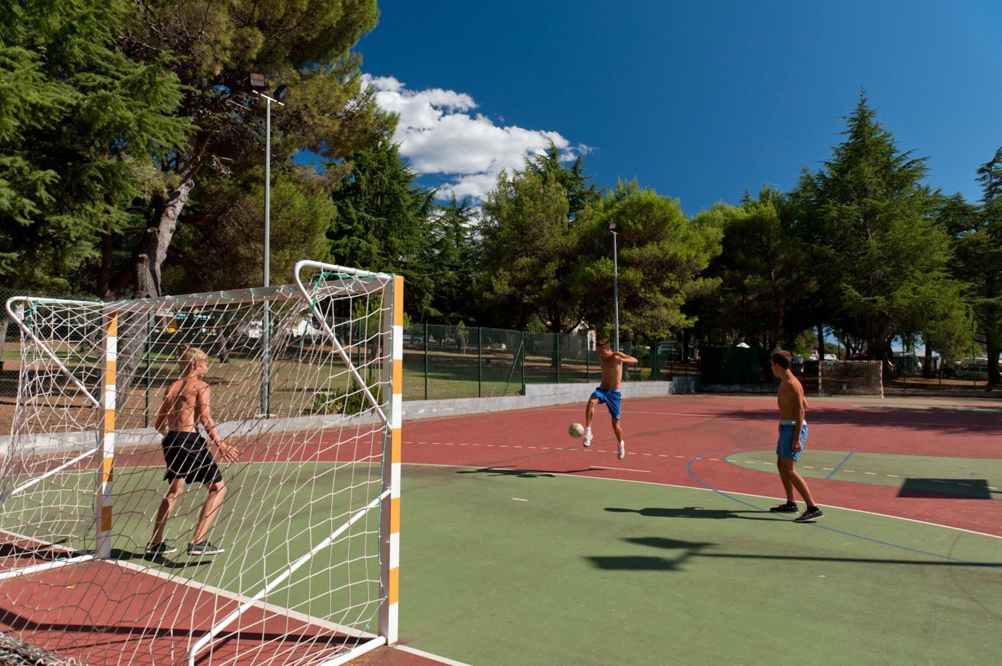 Maistra Camping Koversada Uncovered Naturist Pitches Vrsar Eksteriør bilde